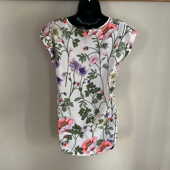 Host Pick ✨ Floral Express Blouse - Picture 2 of 4